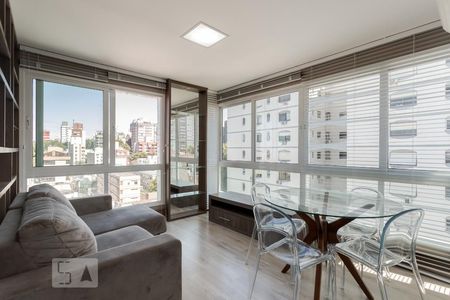 Sala de apartamento para alugar com 1 quarto, 40m² em Bela Vista, Porto Alegre
