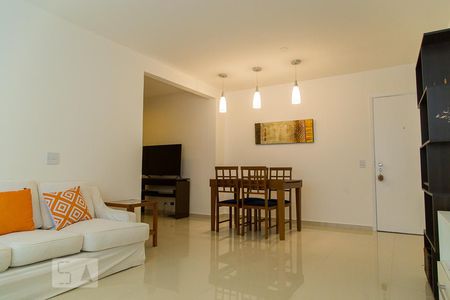 Sala de apartamento para alugar com 2 quartos, 78m² em Vila Clementino, São Paulo