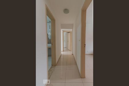 Corredor de apartamento à venda com 3 quartos, 108m² em Pinheiros, São Paulo