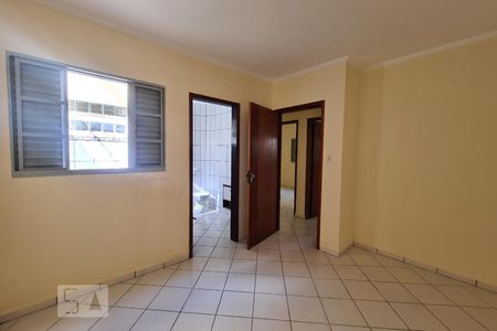 Quarto 1 de casa para alugar com 3 quartos, 100m² em Jardim Santo Amaro, Sorocaba