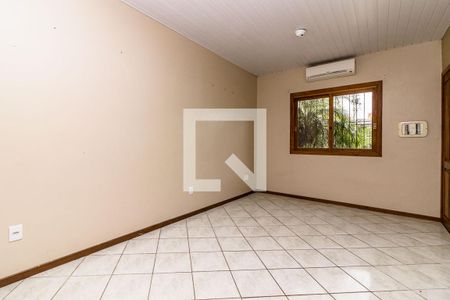 Casa à venda com 71m², 2 quartos e 2 vagasSala