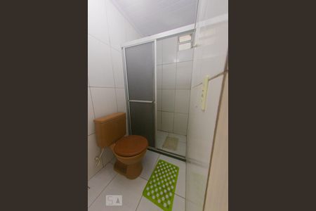 Banheiro de kitnet/studio para alugar com 1 quarto, 37m² em Federação, Salvador