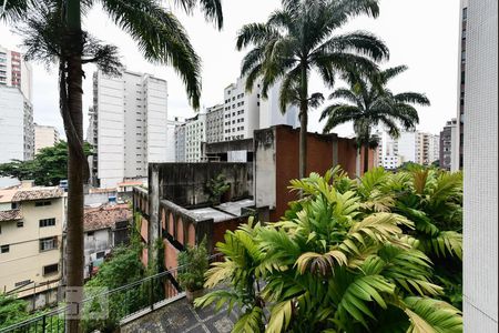 Vista  de apartamento à venda com 1 quarto, 55m² em Copacabana, Rio de Janeiro