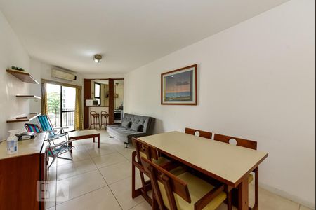 Sala de apartamento à venda com 1 quarto, 55m² em Copacabana, Rio de Janeiro