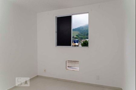 Quarto 2 de apartamento para alugar com 2 quartos, 65m² em Vila Avelina, Nova Iguaçu