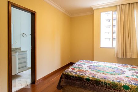 Quarto Suíte de apartamento para alugar com 2 quartos, 68m² em Serra, Belo Horizonte