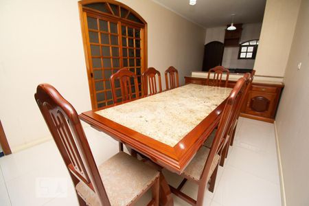 Sala de Jantar de casa para alugar com 4 quartos, 280m² em Jardim Rizzo, Guarulhos