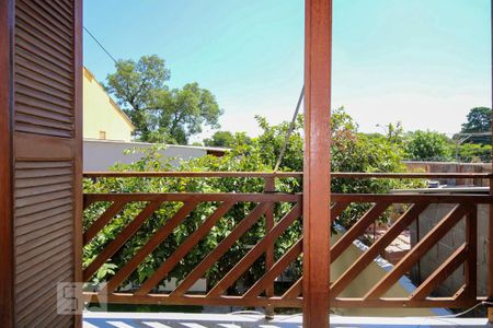 varanda de casa à venda com 3 quartos, 130m² em Rio Branco, Canoas