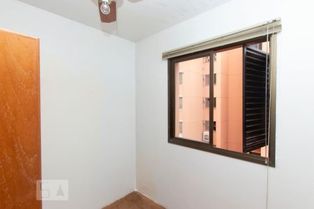 Quarto 2 de apartamento para alugar com 3 quartos, 68m² em Petrópolis, Porto Alegre