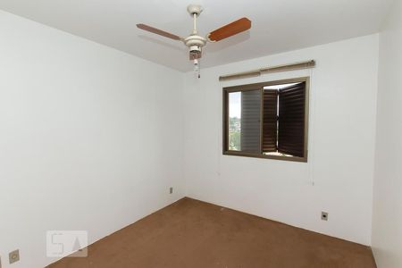 Quarto 1 de apartamento para alugar com 3 quartos, 68m² em Petrópolis, Porto Alegre