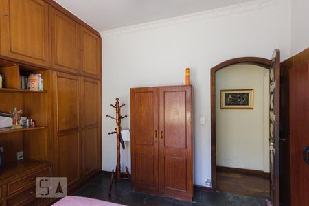 Quarto 1 de casa para alugar com 4 quartos, 300m² em Pechincha, Rio de Janeiro