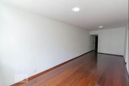 Sala de apartamento para alugar com 2 quartos, 85m² em Tijuca, Rio de Janeiro