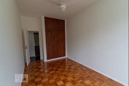 Quarto de apartamento para alugar com 2 quartos, 85m² em Tijuca, Rio de Janeiro