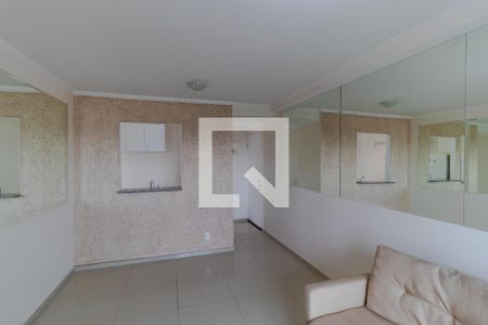 Salas de apartamento para alugar com 3 quartos, 69m² em Jardim Ipaussurama, Campinas