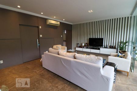 Sala de apartamento à venda com 4 quartos, 242m² em Tijuca, Rio de Janeiro