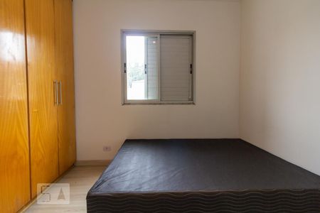 Quarto 1 de apartamento para alugar com 2 quartos, 50m² em Vila Indiana, São Paulo