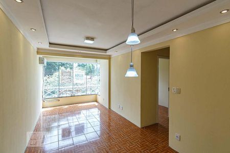 Sala de apartamento à venda com 3 quartos, 64m² em Nonoai, Porto Alegre