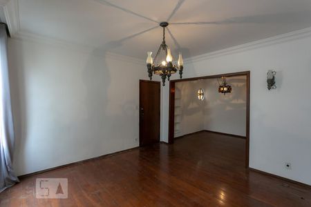 Sala de apartamento para alugar com 3 quartos, 127m² em Sagrada Família, Belo Horizonte