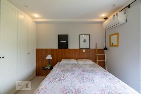 Quarto de kitnet/studio à venda com 1 quarto, 34m² em Panamby, São Paulo