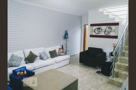 Sala de casa à venda com 4 quartos, 170m² em Cambuci, São Paulo