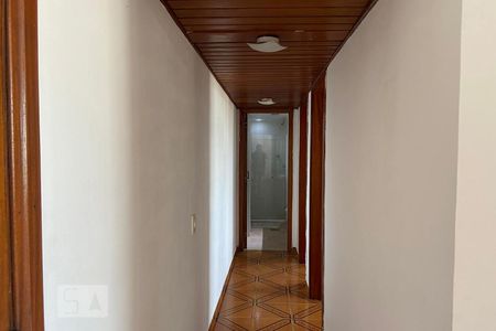 Corredor de apartamento para alugar com 2 quartos, 65m² em Riachuelo, Rio de Janeiro