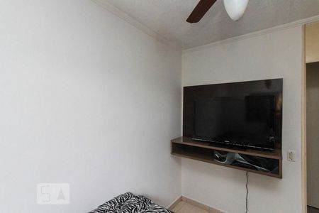 Quarto de apartamento para alugar com 2 quartos, 42m² em Jardim Santa Terezinha (zona Leste), São Paulo