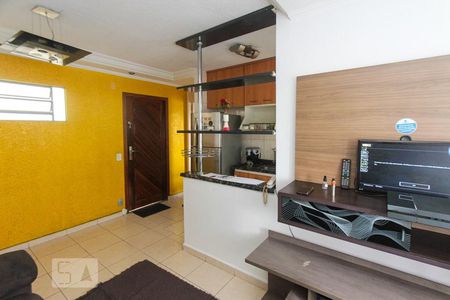 Sala de apartamento para alugar com 2 quartos, 42m² em Jardim Santa Terezinha (zona Leste), São Paulo