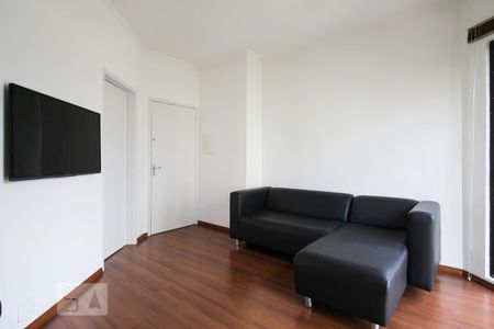 Sala de apartamento para alugar com 1 quarto, 32m² em Moema, São Paulo