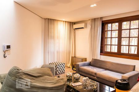 Sala de casa à venda com 6 quartos, 850m² em Pampulha, Belo Horizonte