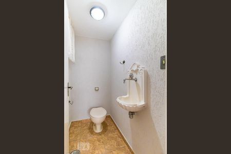 Lavabo de casa para alugar com 3 quartos, 300m² em Jardim Chapadão, Campinas