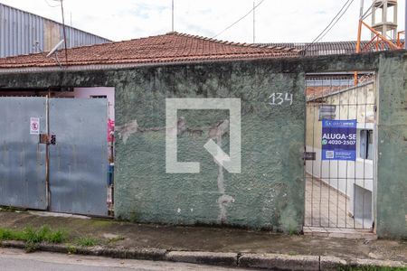 Fachada de casa para alugar com 1 quarto, 30m² em Piraporinha, Diadema