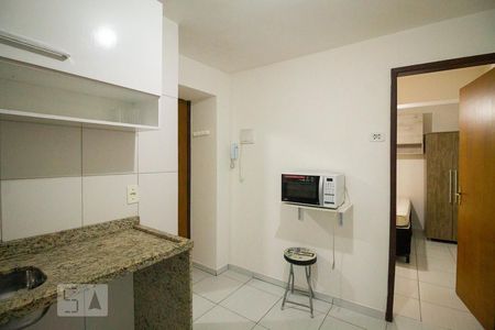 Kitnet - Cozinha de kitnet/studio para alugar com 1 quarto, 30m² em Bosque da Saúde, São Paulo