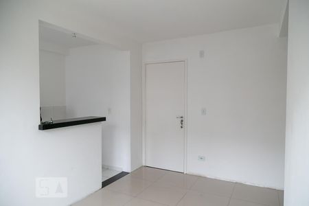 Sala de apartamento para alugar com 2 quartos, 55m² em Água Chata, Guarulhos