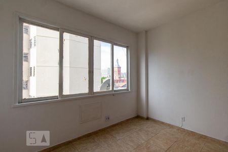 Quarto de kitnet/studio à venda com 1 quarto, 35m² em Centro, Rio de Janeiro