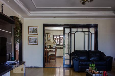 Sala de casa à venda com 4 quartos, 184m² em Estância Velha, Canoas