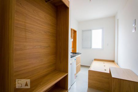 Quarto/Cozinha de kitnet/studio para alugar com 1 quarto, 13m² em Vila São Pedro, Santo André