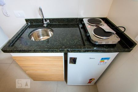 Quarto/Cozinha de kitnet/studio para alugar com 1 quarto, 10m² em Vila São Pedro, Santo André