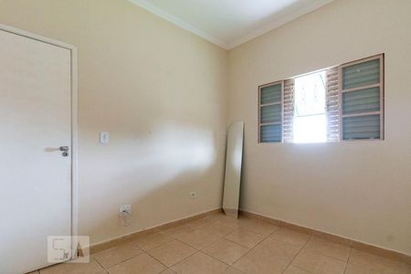 Quarto 2 de casa para alugar com 2 quartos, 70m² em Vila Nova Curuçá, São Paulo