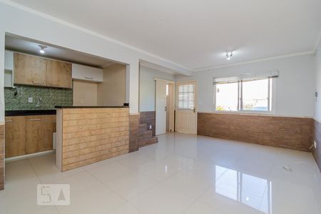 Sala de casa de condomínio para alugar com 2 quartos, 150m² em Campo Novo, Porto Alegre