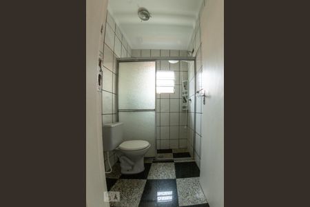 Banheiro de casa para alugar com 1 quarto, 55m² em Vila Santa Clara, São Paulo
