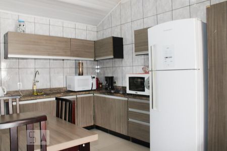 Cozinha de casa à venda com 3 quartos, 80m² em São José, Canoas