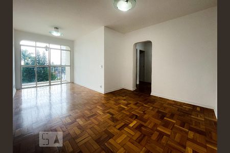 Apartamento à venda com 110m², 4 quartos e 1 vagaSala de Estar