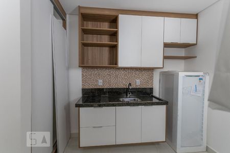 Cozinha de kitnet/studio para alugar com 1 quarto, 40m² em Barra Funda, São Paulo