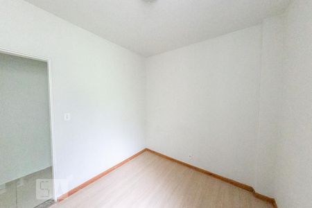 Quarto 1 de apartamento para alugar com 3 quartos, 96m² em Estrela Dalva, Belo Horizonte