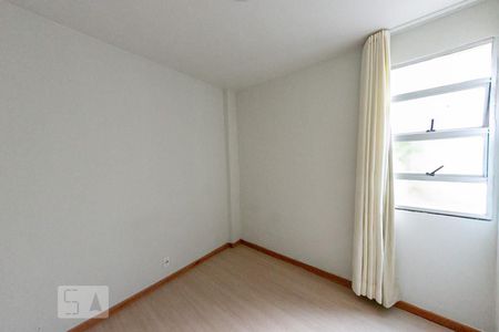 Quarto 1 de apartamento para alugar com 3 quartos, 96m² em Estrela Dalva, Belo Horizonte