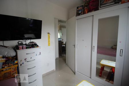 Quarto 2 de apartamento para alugar com 2 quartos, 45m² em Itaquera, São Paulo