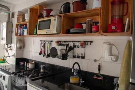 Cozinha e Área de Serviço de apartamento à venda com 2 quartos, 49m² em Jardim Brasil (zona Norte), São Paulo