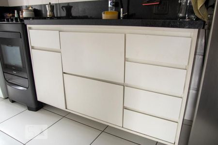 Cozinha e Área de Serviço de apartamento à venda com 2 quartos, 49m² em Jardim Brasil (zona Norte), São Paulo