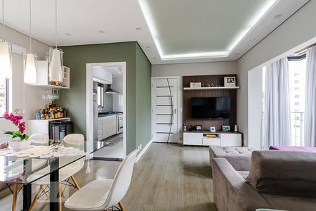 Sala de apartamento para alugar com 2 quartos, 70m² em Bosque da Saúde, São Paulo