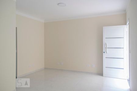 sala de casa de condomínio para alugar com 3 quartos, 75m² em Santa Teresinha, São Paulo